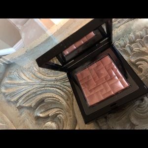 Bobbi Brown Highlighting Powder Afternoon Glow